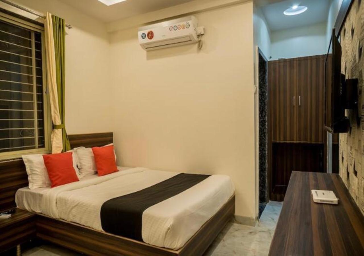 Hotel Sai SK Palace Shirdi Esterno foto